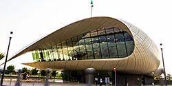 Fassade des Etihad Museums
